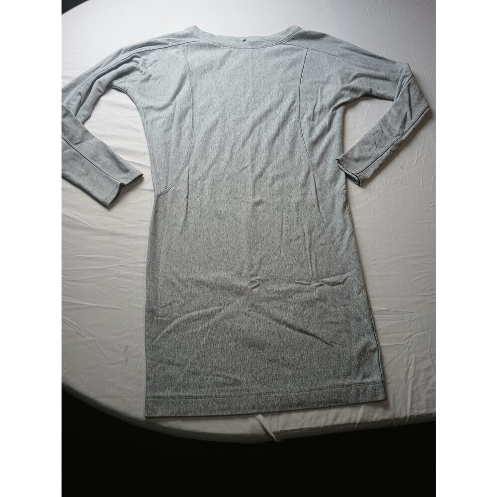 Athleta Light Gray Casual Sport Dress Women Size Small Tall